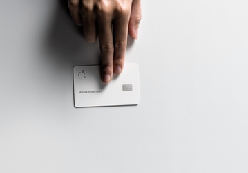 Кредитная карта Apple Card стала доступна пользователям