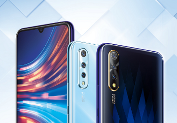 В России представлен смартфон Vivo V17 Neo. Покупателям дарят умные часы и наушники