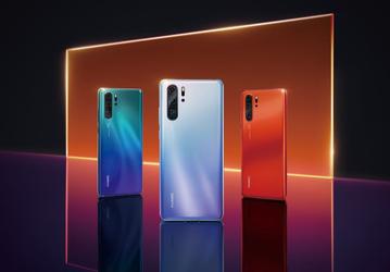 Флагман Huawei снова назван лучшим смартфоном года