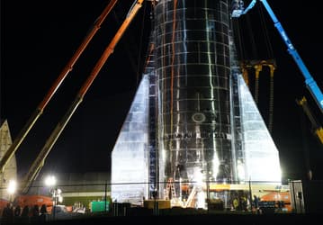 Илон Маск официально представил космический корабль Starship Mk1, через полгода его выведут на орбиту, а дальше — Марс