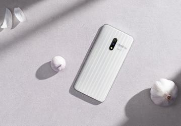 90-герцовый экран, NFC и Snapdragon 855 Plus при цене ниже 420 долларов. Realme X2Pro заочно выглядит очень привлекательно