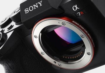 Камера Sony a7R IV тоже «ест звезды»