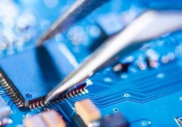 Основатель Arm покидает компанию