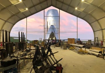 Опубликованы снимки орбитального прототипа космического корабля SpaceX