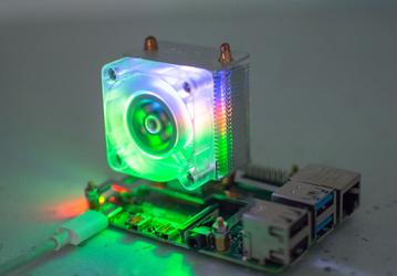 Ice Tower — крошечный... башенный кулер для Raspberry Pi 4 