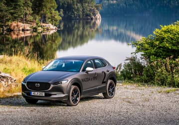Mazda покажет свой первый электромобиль уже через месяц