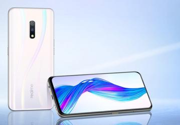 Realme, похоже, готовит первый недорогой смартфон с 90-герцовым экраном