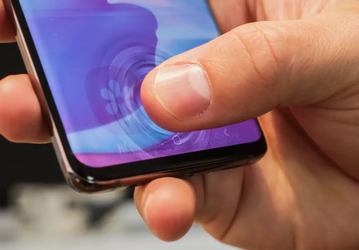 Любой смартфон Samsung Galaxy S10 можно взломать за 3 доллара