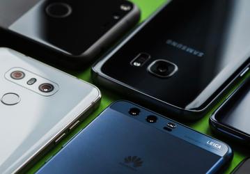 Самый типичный смартфон сегодня имеет 128 ГБ флэш-памяти, Android Pie и большой экран