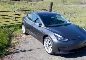 Илон Маск предложил рингтоны для электромобилей. Владельцы Tesla смогут настраивать гудок и звуки движения