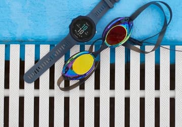 Garmin представила умные часы Swim 2 для пловцов. Точное отслеживание пульса под водой