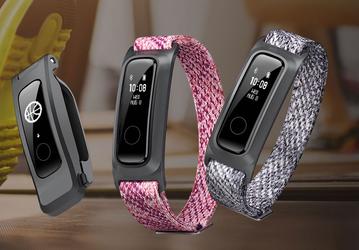 В России представлен неоправданно дорогой умный браслет Honor Band 5 Sport