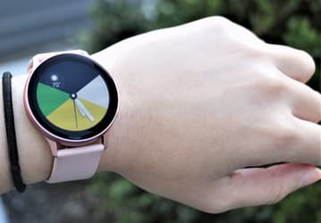 Часы Samsung Galaxy Watch Active 2 теперь полноценны сразу из коробки
