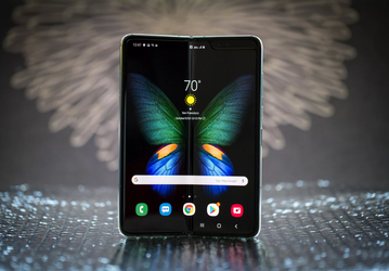 Стоимость ремонта Samsung Galaxy Fold огорчит владельцев