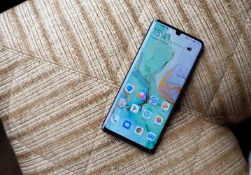 Вам не нужен Huawei. США давит на Индию
