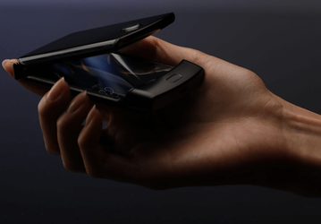 Первый взгляд на возрождённую раскладушку Motorola Razr с гибким экраном
