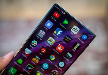 История с Xiaomi Mi Mix 4 становится всё менее понятной