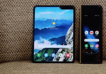 Samsung продолжает работу над ошибками. Складной Galaxy Fold лишится некрасивого выреза под селфи-камеру