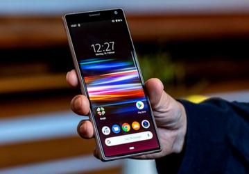 Стало известное, какие смартфоны Sony получат Android 10