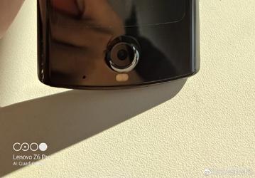 Больше не прототип. Готовая к продаже раскладушка Motorola Razr позирует с необычной упаковкой