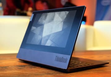 Ноутбук Lenovo ThinkBook Plus получил гигантский экран E Ink
