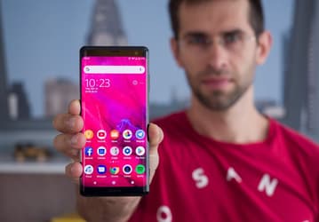 Сразу четыре смартфона Sony Xperia получили Android 10