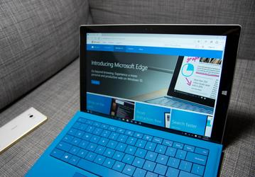 Microsoft начала переводить пользователей Windows 10 на новый браузер