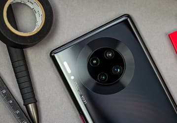 Huawei набирает популярность в России
