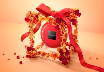 В Россию приехали праздничные наушники Huawei FreeBuds 3
