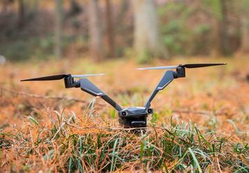 Бикоптер V-Coptr Falcon, способный продержаться в воздухе 50 минут, показан на CES 2020