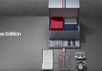 Покупатели этой версии Samsung Galaxy Z Flip получат в подарок умные часы и наушники