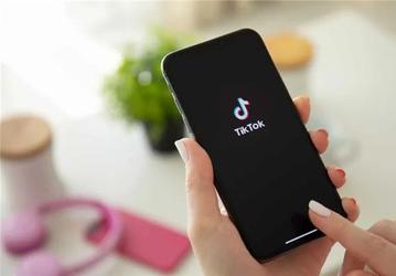 Тихая революция. Мессенджер WhatsApp больше не самое популярное приложение в мире