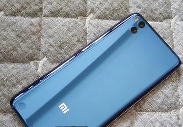 Уникальный прототип Xiaomi Mi Note 3 образца 2017 года продают по цене дорогущего Xiaomi Mi Mix Alpha