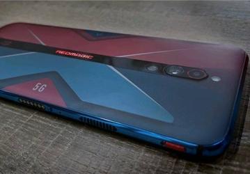 Nubia Red Magic 5G вживую выглядит действительно уникально