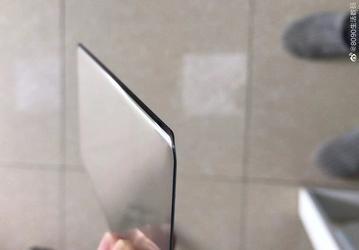 Экраны-водопады пока не в тренде. Huawei P40 Pro получил экран с небольшим изгибом