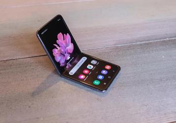 Раскладушка Galaxy Z Flip не получила одну из самых необычных функций смартфонов Samsung