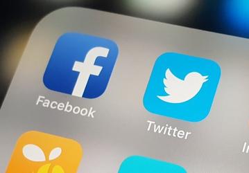 Российские власти завели дело на Facebook и Twitter