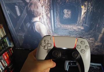 Контроллер DualSense консоли PlayStation 5 превратили в индикатор состояния здоровья игрового персонажа