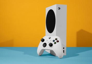 Недорогая Xbox Series S не сдерживает новое поколение консолей, а продвигает его. Так считает технический директор Xbox 
