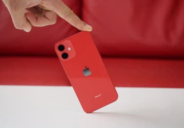 iPhone 12 mini показывает катастрофически низкую автономность в играх. Да и в целом она не блещет