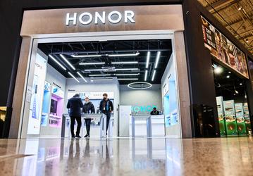Бренд Honor запускает сеть монобрендовых магазинов Honor по всей России