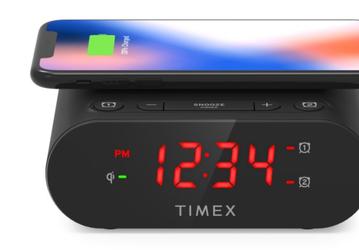 Популярный производитель часов Timex создал будильник с беспроводной зарядкой для гаджетов