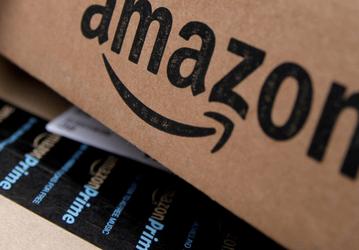 Пятеро работников Amazon украли смартфонов iPhone 12 на полмиллиона евро