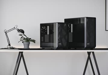 В корпусе Fractal Meshify 2 XL помещаются платы размером до SSI-EEB