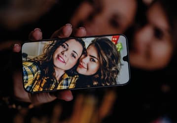 Датчик ams TCS3410 измеряет цвет и яркость освещения, а также обнаруживает фотометрическое мерцание