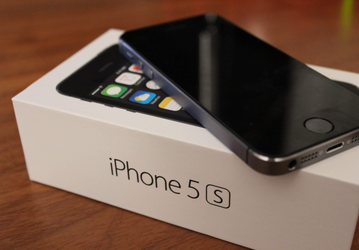 Apple обновила iPhone 5S и iPhone 6/6 Plus