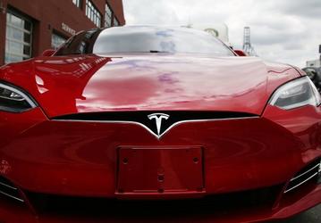 Автопилот по подписке? Он появится в электромобилях Tesla уже в начале 2021 года