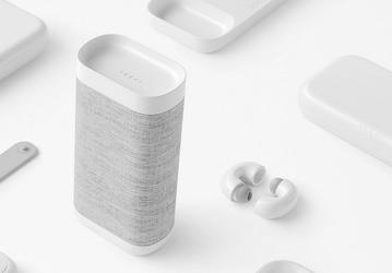 Вместе с необычным слайдфоном Oppo представлены интересные аксессуары