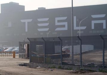 Tesla запускает вторую за последние три месяца продажу новых акций на сумму 5 млрд долларов 