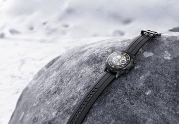 Так выглядят настоящие часы Realme Watch S Pro. Лидер компании показал новинку перед началом продаж